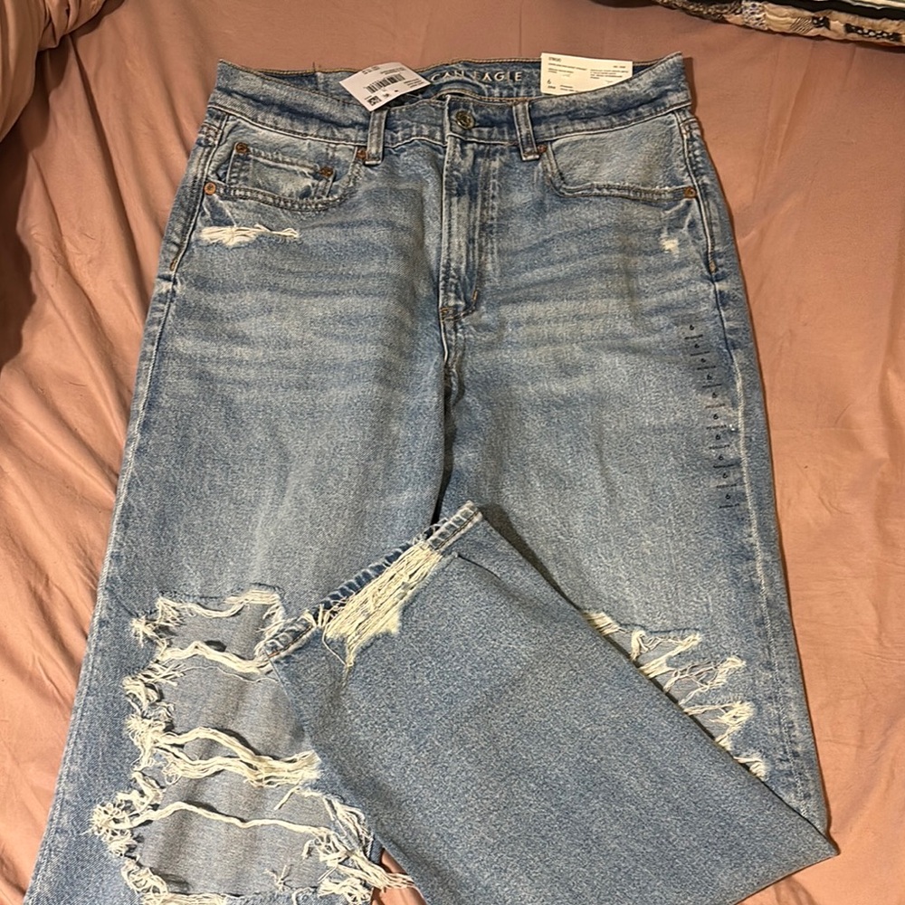 American Eagle Distressed Blue Jeans